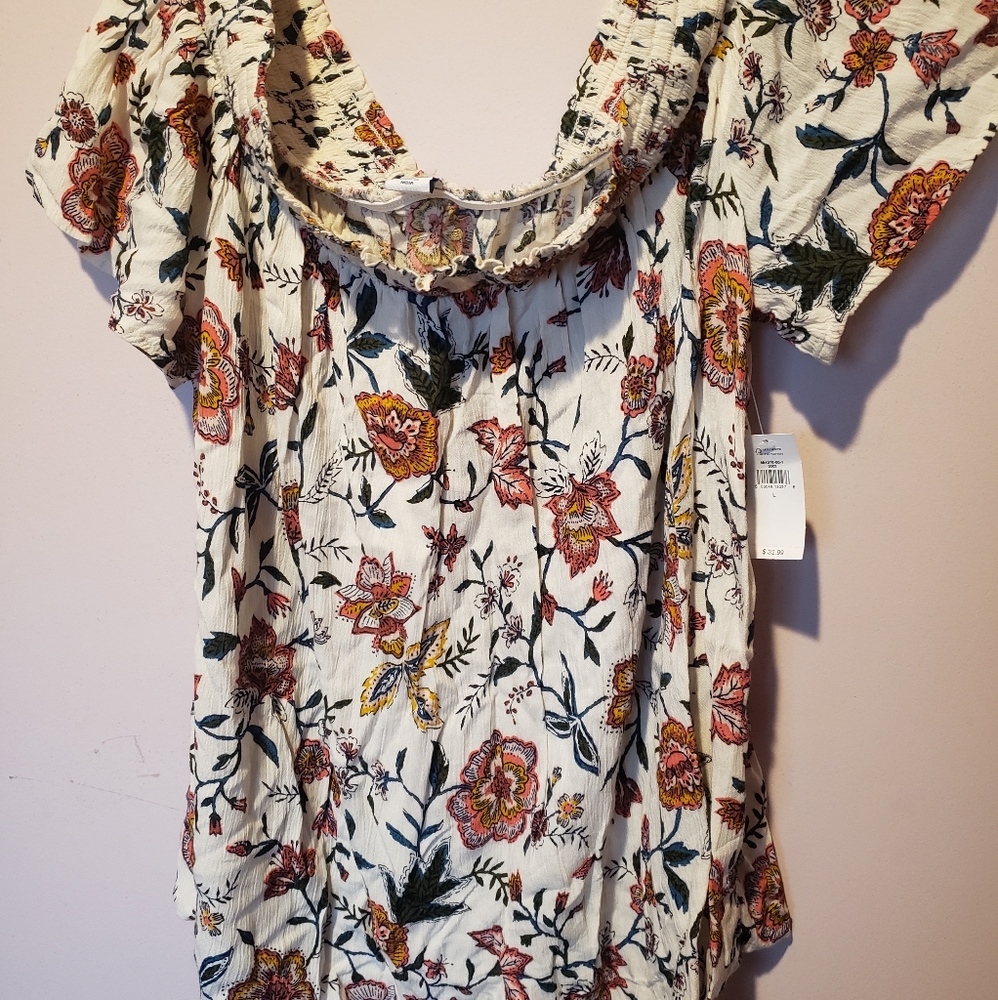 Off the should short sleeve blouse